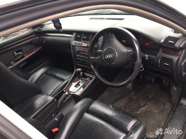 Разбор на запчасти Audi A8 (D2)