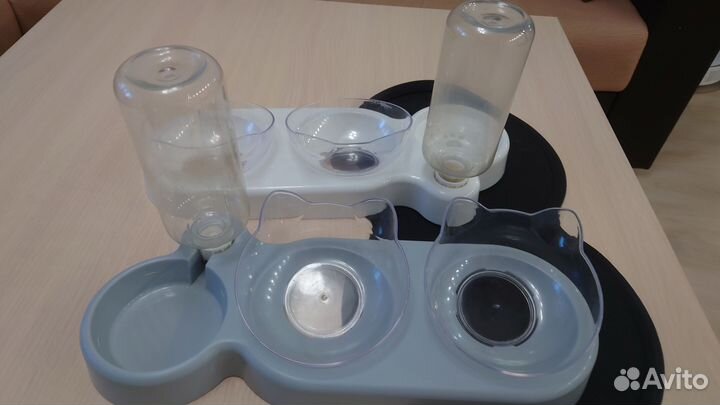 Кормушка для кошек, собак с ковриком