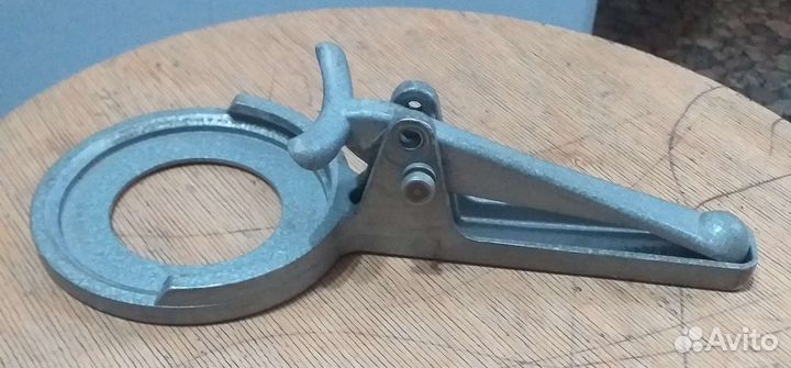 Открывашка для банок