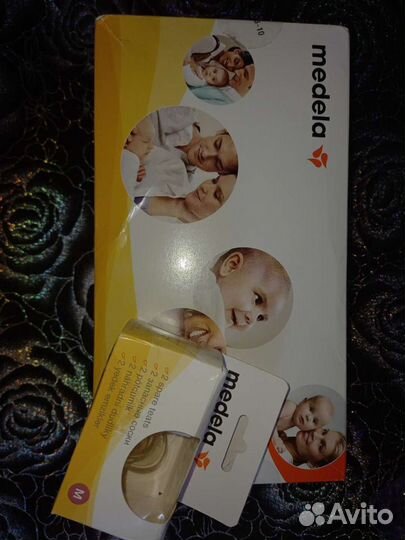 Молокоотсос medela ручной