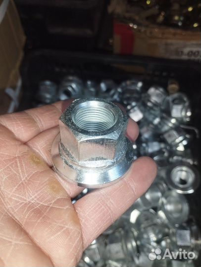 Гайка колёса Валдай перед/зад, ЗИЛ-4331