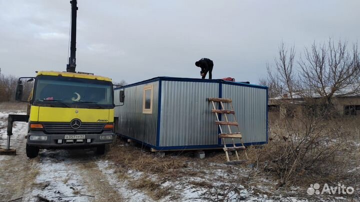 Дачный домик на металлическом каркасе