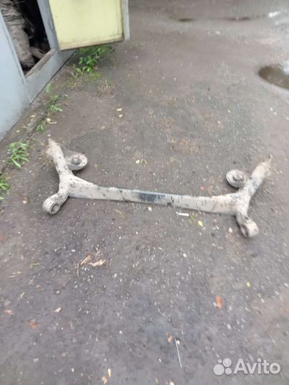 Задняя балка хендай салярис б/ у