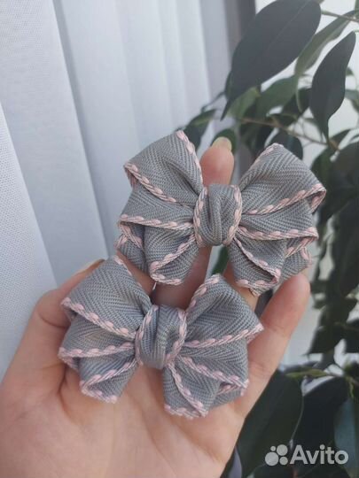 Школьные бантики ручной работы