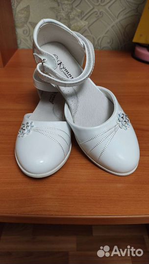 Туфли для девочки