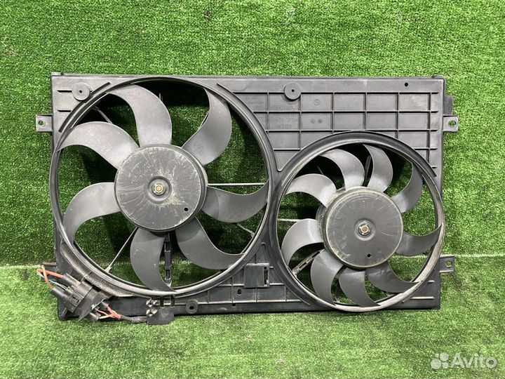 Вентилятор радиатора volkswagen golf 6 5K1 2011