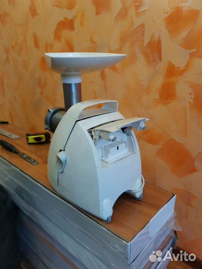 Неисправная мясорубка zelmer 1500w