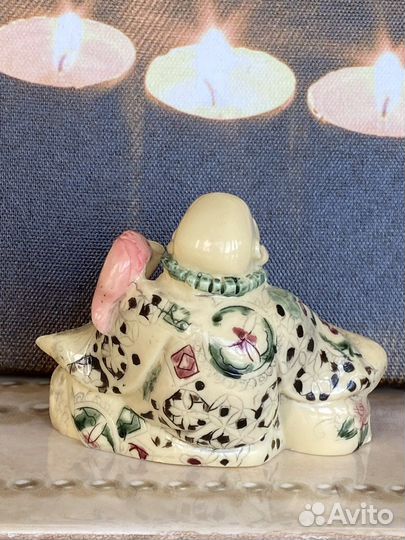 Хотэй. Нэцкэ коллекционная. Роспись по кости