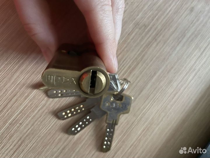 Личинка для замка