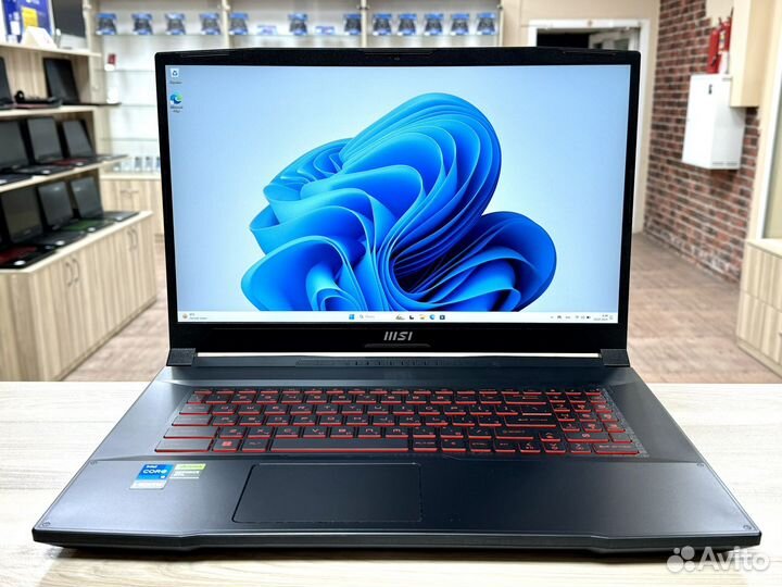 Игровой ноутбук MSI Katana 17 B11UCX-897XRU