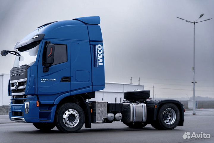 IVECO-Hongyan Genlyon 520, 2023