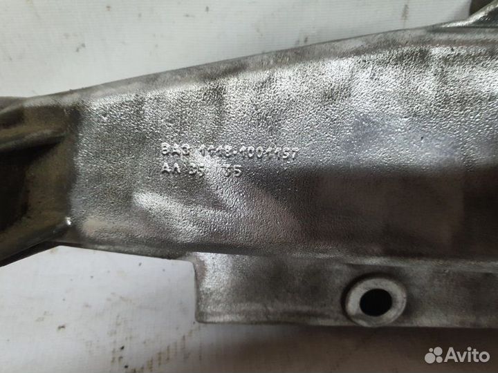 Кронштейн опоры двигателя правый Ваз Гранта седан