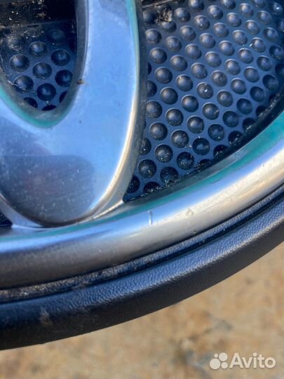 Эмблема Toyota Land Cruiser 150 Prado 2013-2017г