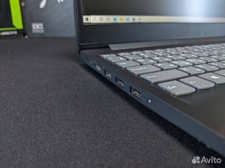 Ноутбук AMD 8Gb SSD 256