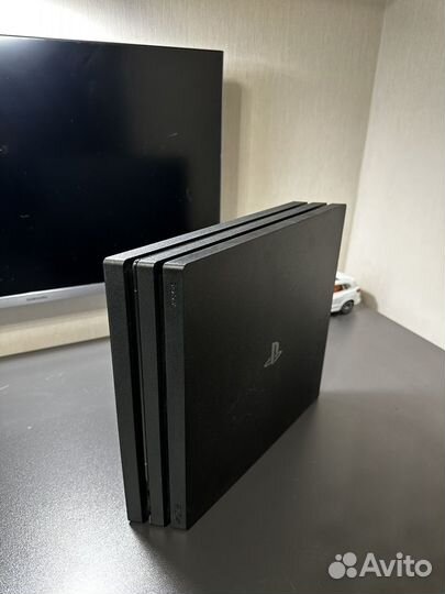 Sony PS4 Pro 1tb