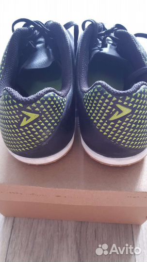 Футзалки 39 размер