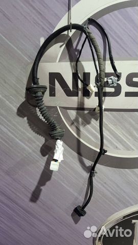 Проводка двери коса Nissan qashqai J10 Лев