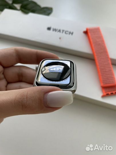 Apple Watch SE 44mm Silver Акб-94%