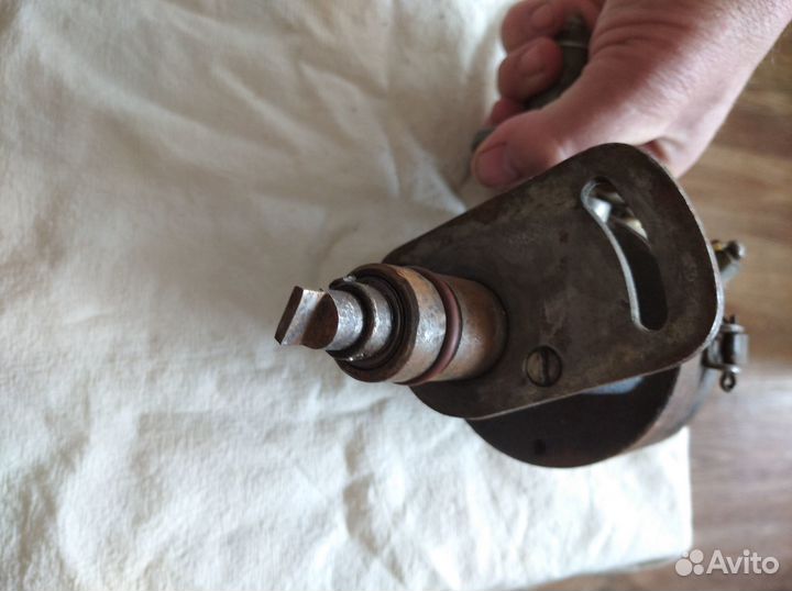 Трамблер контактный