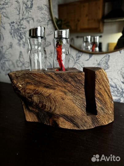 Салфетница с солонкой и перечницей