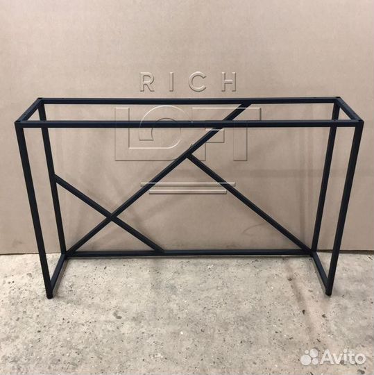 Опора для консоли