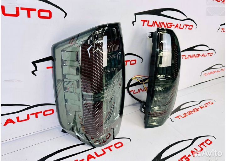 Стоп - сигналы Toyota Tundra (XK50)