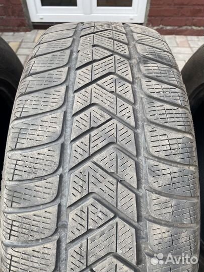 Pirelli Scorpion 235/65 R17 104H