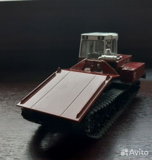 Модель трактора тт-4м