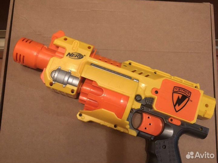 Бластер нерф
