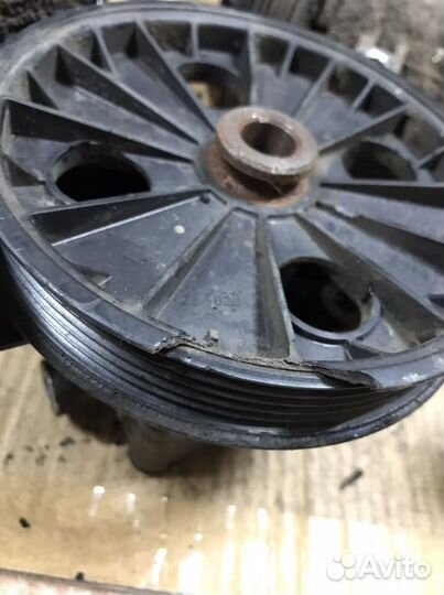 Насос гур Volvo V40 S40