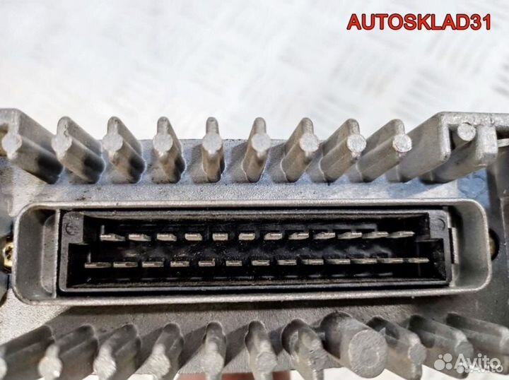 Блок эбу Volkswagen Passat B3 037906022DA