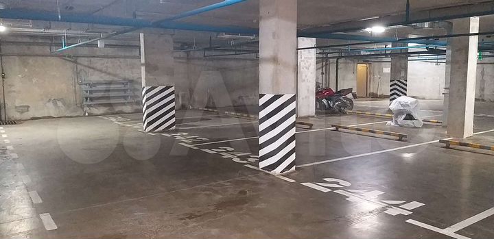 Машиноместо, 16 м²