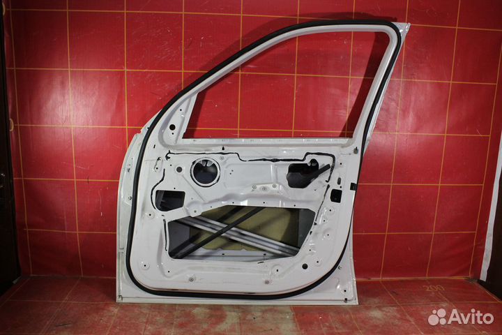 Дверь передняя правая BMW X5