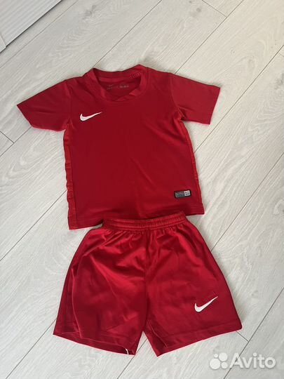 Футбольная форма