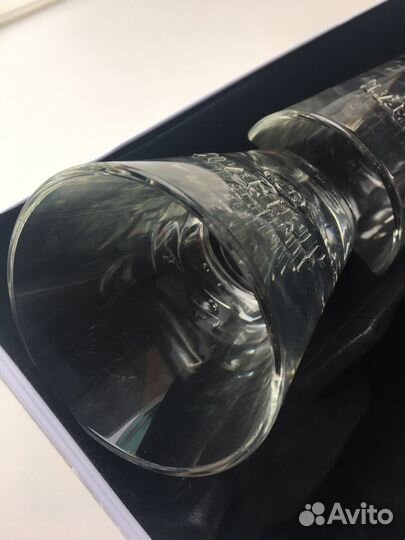 Коробка подарочная с бокалами