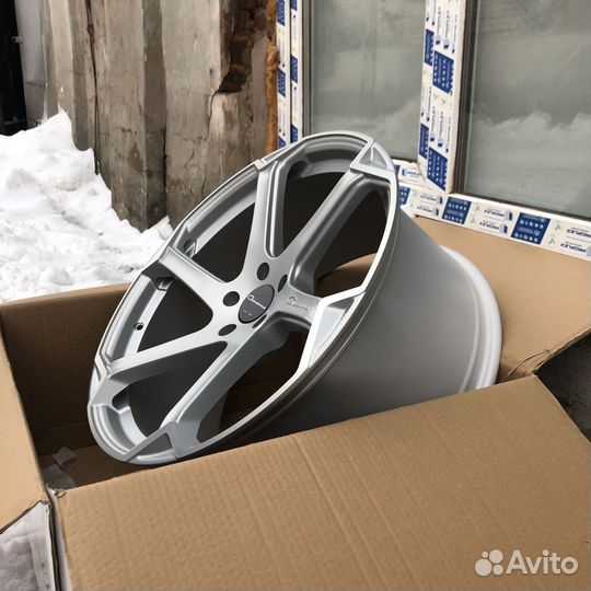 Диски Giovanna Dalar X R22 Jaguar F Type F Pace