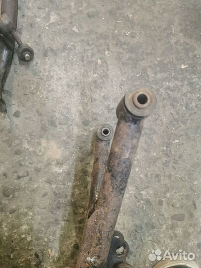 Рычаги задние нижние Stels Hisun 500/700