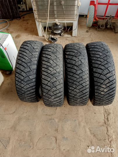 Goodyear Ultragrip Ice Arctic 175/65 R14 60M