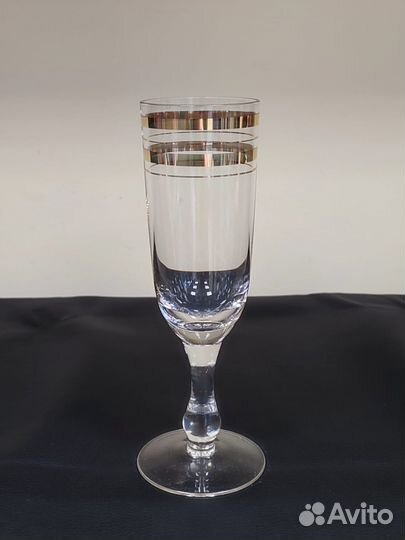 Фужер стеклянный под шампанское золотые отводы 17