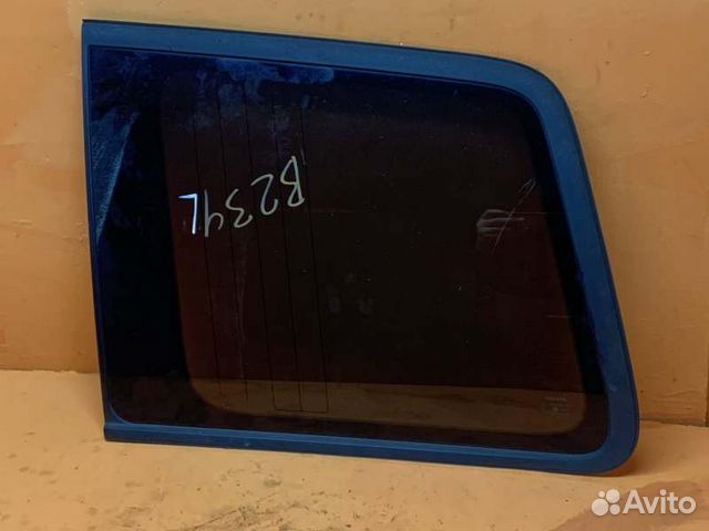 Форточка багажника задняя левая Toyota Highlander