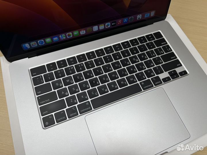 Свежий MacBook Air 15 2023 M2 8Gb/256Gb Silver