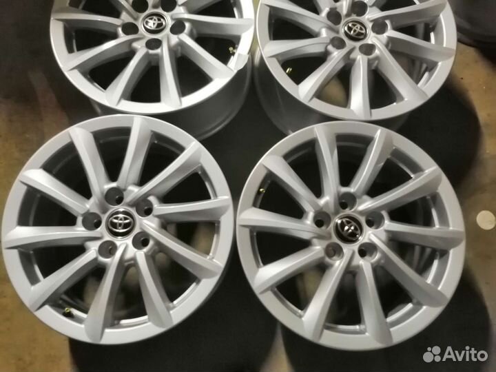 17 новые литые диски Toyota Camry оригинал