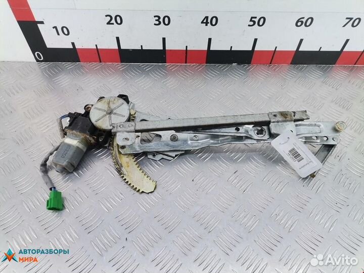 Стеклоподъемник электрический задний правый Subaru