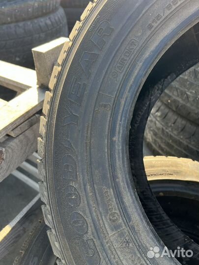 Goodyear Ice Navi Zea 215/65 R15