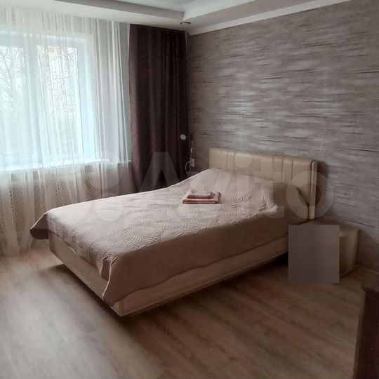 2-к. квартира, 58 м², 2/5 эт.