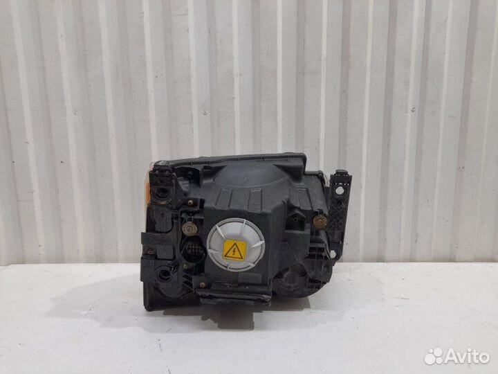 Фара Правая Land Rover Discovery 3 L319 AJD 2.7TD