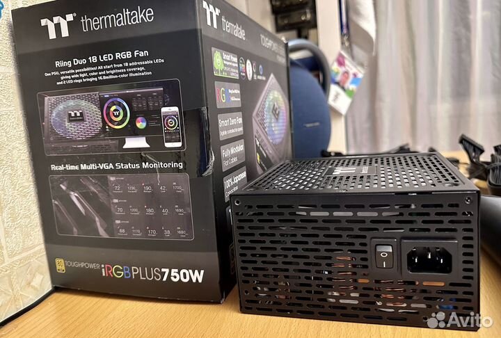 Блок питания Thermaltake Toughpower iRGB Plus, 750