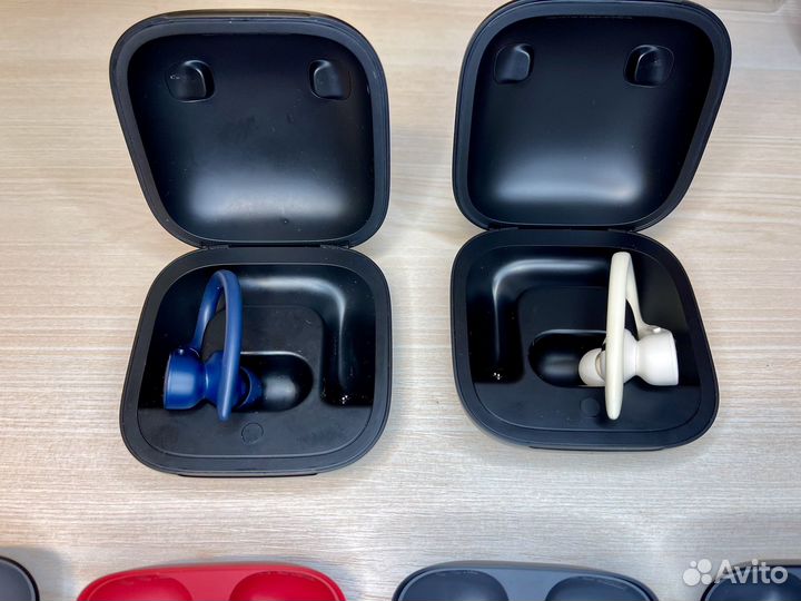 Beats studio buds/ powerbeats pro кейсы