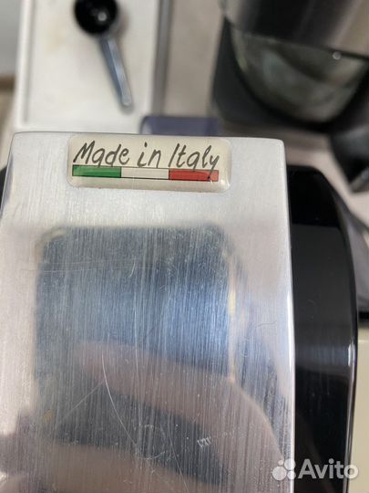 Капсульная кофеварка