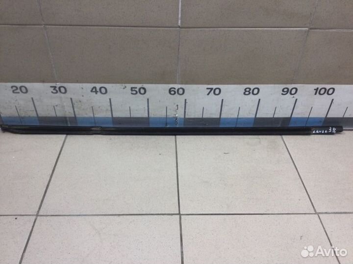 Направляющая стекла двери задняя правая Chevrolet